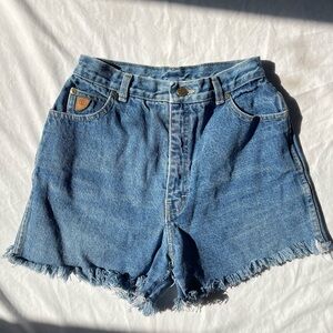Vintage Western Denim Shorts| Zena shorts| Leather patch| fit like a size 3-4|